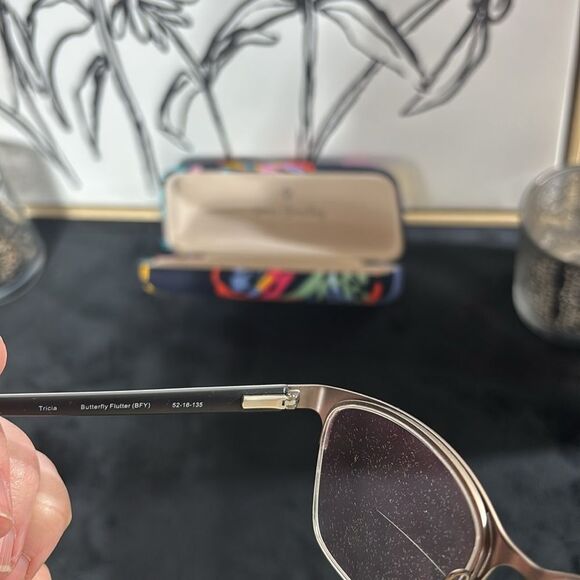 Vera Bradley butterfly flutter glasses case with lenses colorful funky fun - Picture 5 of 5